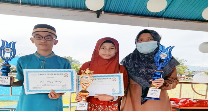 Siswi MI Alkhairaat Mogolaing Kembali Sabet Juara Lomba Ramadhan